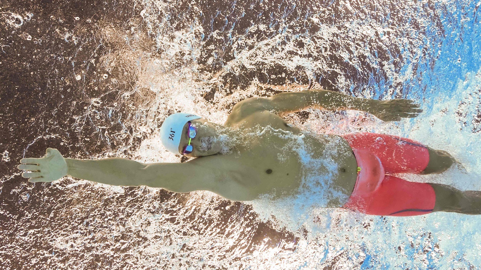 利物浦2-1曼城，萨拉赫破门，利物浦官方宣布与萨拉赫续约